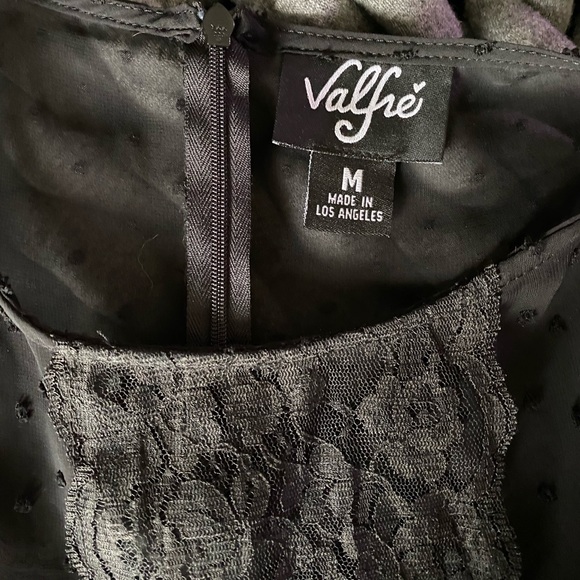 Sheer black dress with lace - Picture 3 of 3